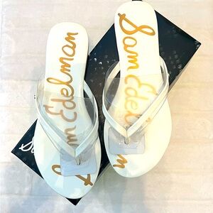 Sam Edelman Women’s White Patent Leather Flip Flops